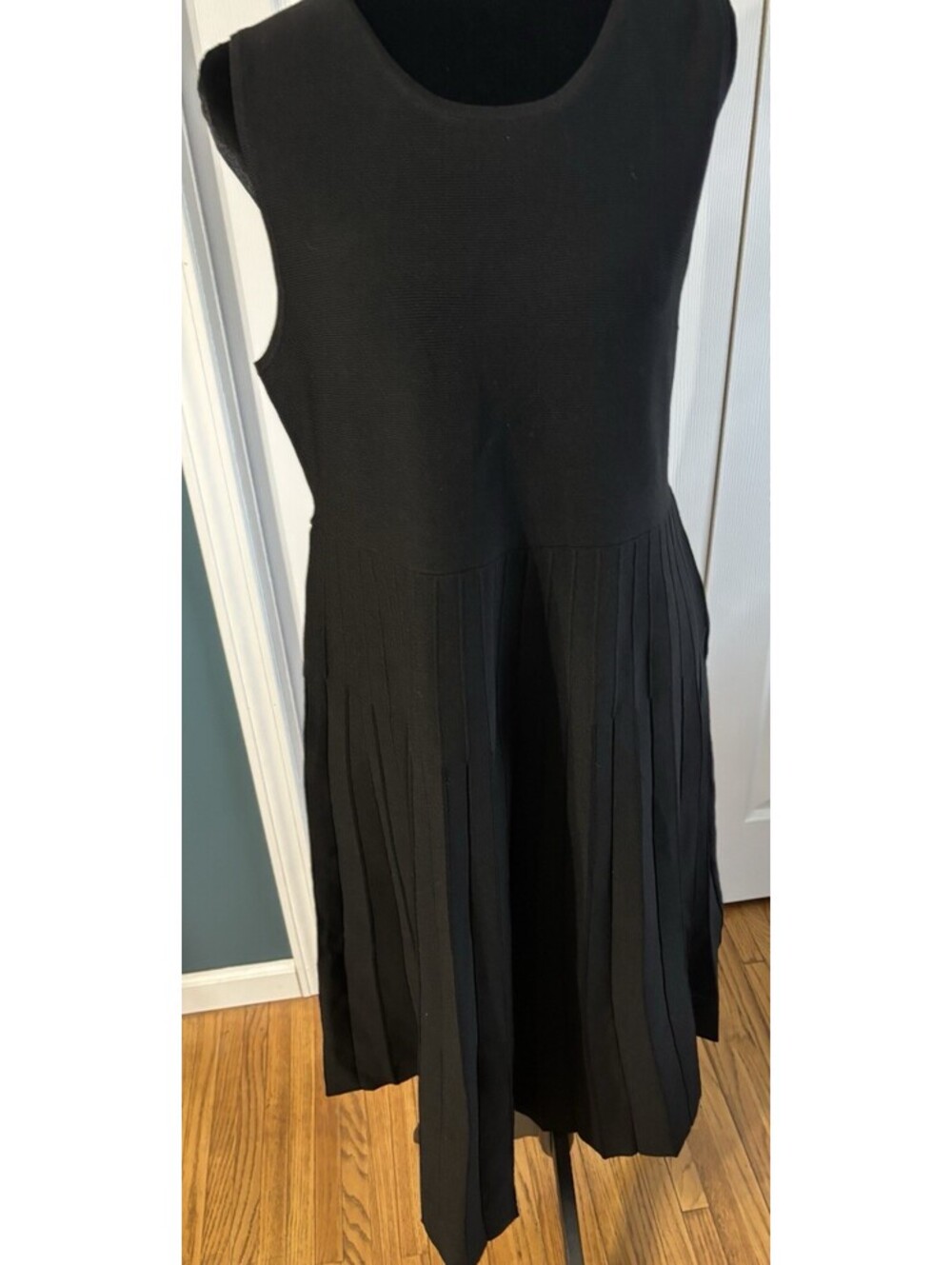 Edited by Remi Bader Women's Pleated Dress Size XL Black